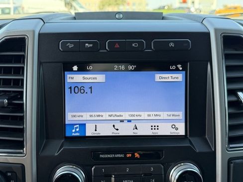 Used 2019 Ford F150 Lariat w/ Equipment Group 502A Luxury image 17