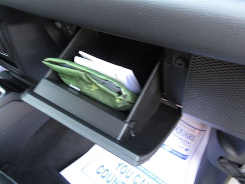 Used 2021 Jeep Wrangler Unlimited Sahara w/ Cold Weather Group image 21