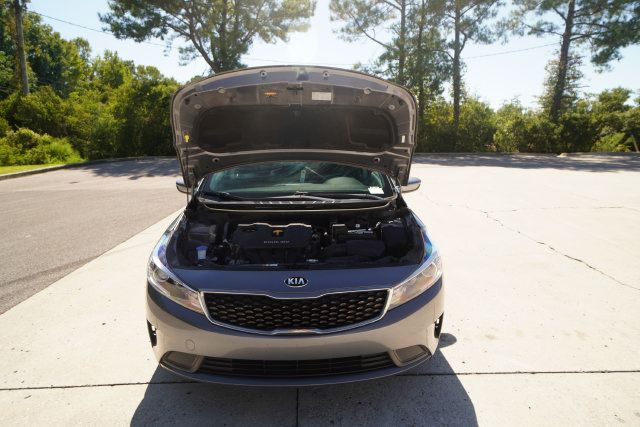 Used 2018 Kia Forte S FWD image 9