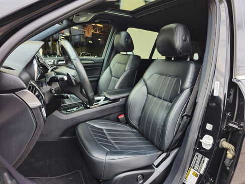 Used 2018 Mercedes-Benz GLE 350 w/ Premium 1 Package image 16