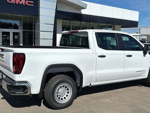 New 2026 GMC Sierra 1500 Pro w/ Trailering Package image 8