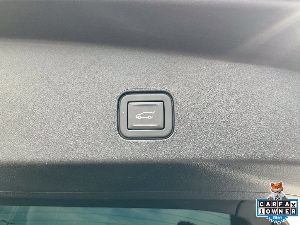 Used 2024 Cadillac Lyriq Sport RWD image 10