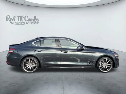 Used 2023 Genesis G70 2.0T image 6