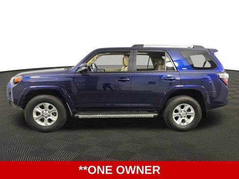 Used 2024 Toyota Camry SE image 5