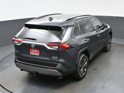 Used 2023 Toyota RAV4 Limited AWD/4WD image 43