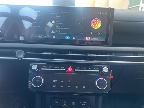 New 2026 Hyundai Tucson Blue SE image 10