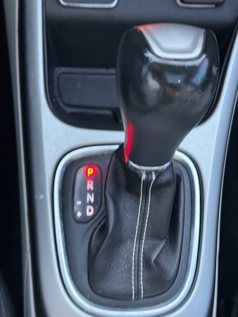 Used 2019 Jeep Compass Latitude FWD image 33