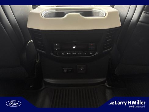 Used 2024 Toyota Sequoia Capstone image 31