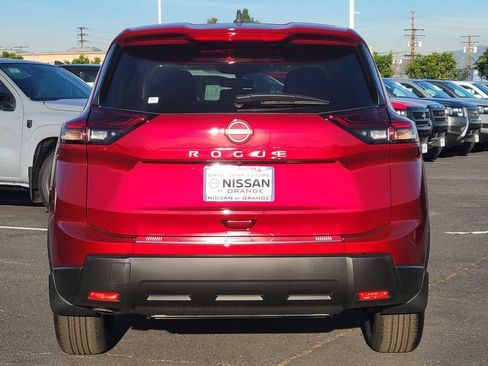 New 2026 Nissan Rogue SV FWD image 6