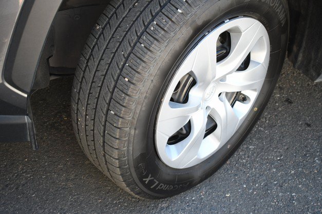 Used 2025 Toyota RAV4 LE AWD/4WD image 11