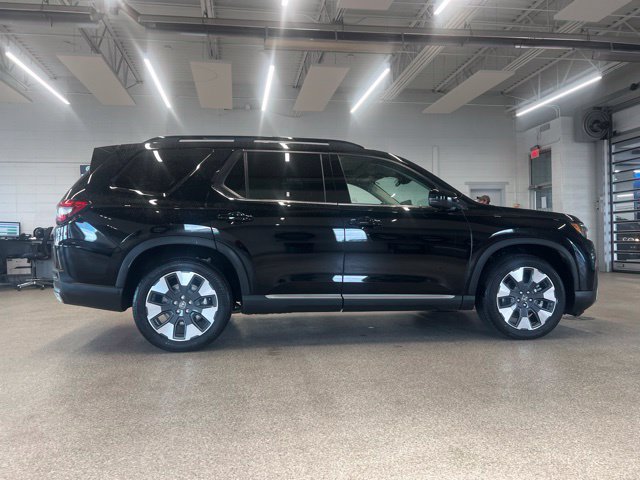 Used 2026 Honda Pilot Touring image 4