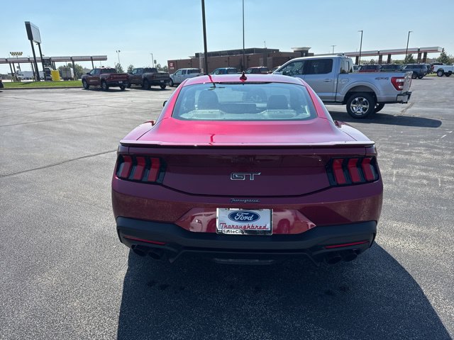 Used 2025 Ford Mustang GT Premium RWD image 4