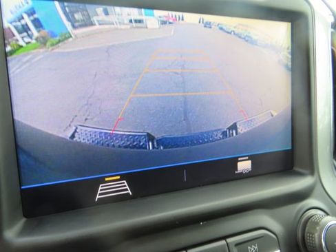 Used 2021 Chevrolet Silverado 2500 LT w/ Convenience Package image 31