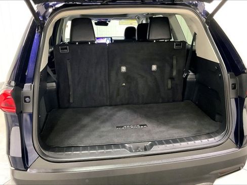 Certified 2024 Toyota Grand Highlander AWD image 40