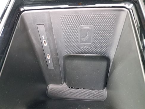 New 2026 Volkswagen ID.4 Pro image 23