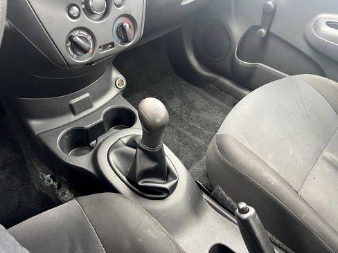 Used 2018 Nissan Versa S image 23