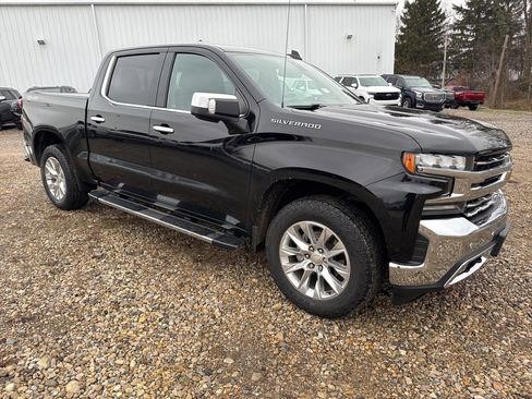 Used 2020 Chevrolet Silverado 1500 LTZ w/ LTZ Premium Package image 7