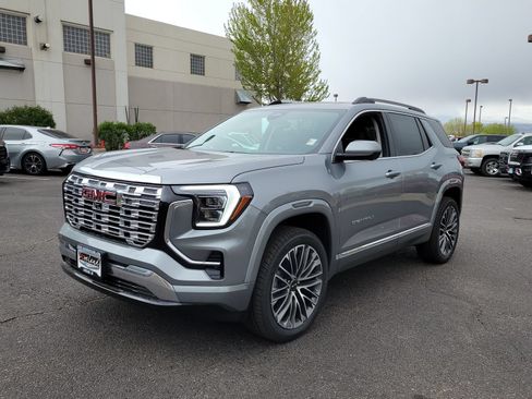 New 2026 GMC Terrain Denali AWD/4WD image 7