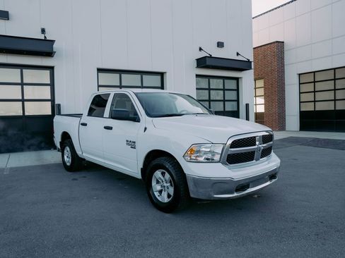 Used 2022 RAM 1500 Classic SLT w/ Protection Group image 4