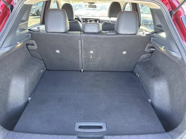 Certified 2025 Nissan Kicks SR FWD image 13