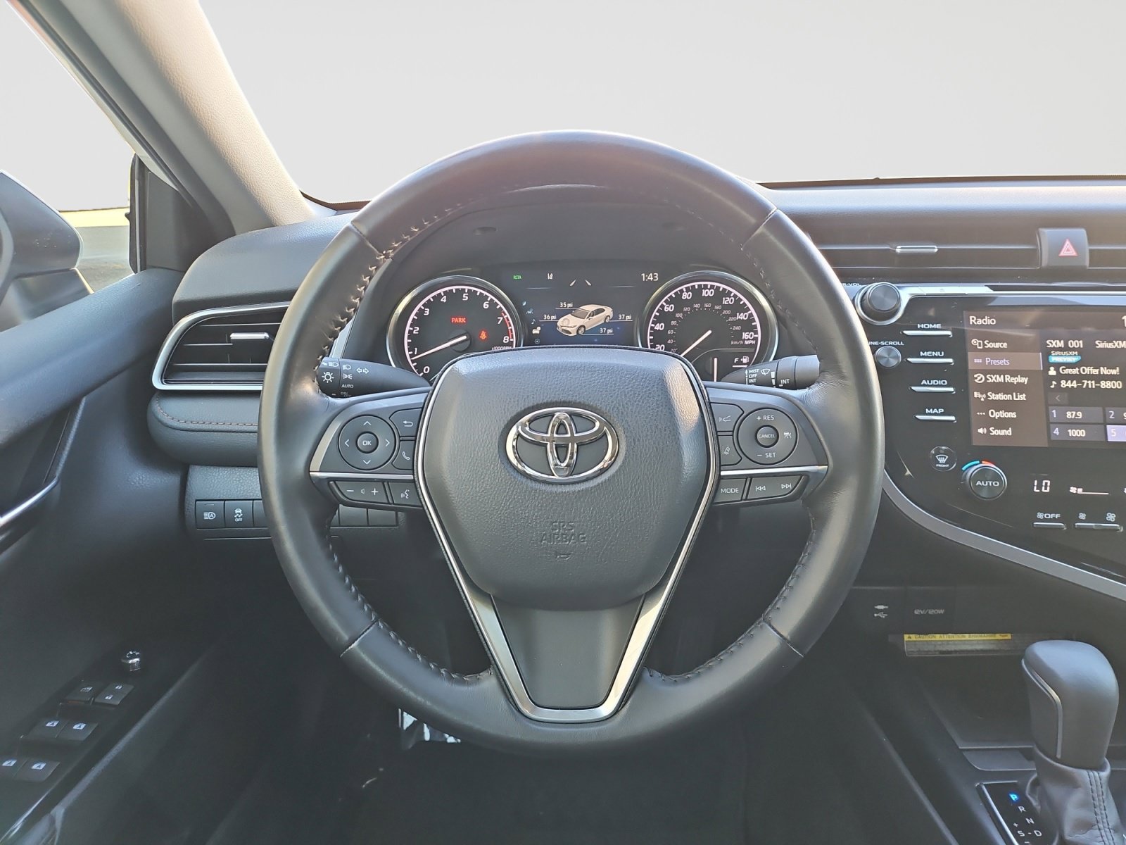 Used 2019 Toyota Camry XLE FWD image 42