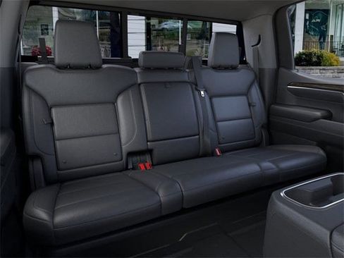 New 2026 GMC Sierra 1500 SLT image 17