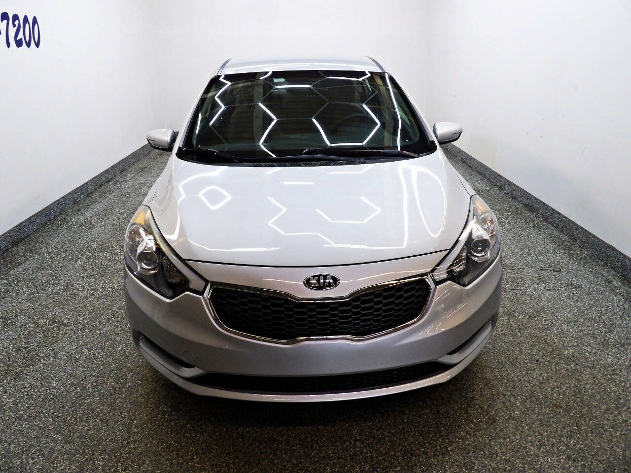 Used 2016 Kia Forte LX w/ LX Popular Package FWD image 2