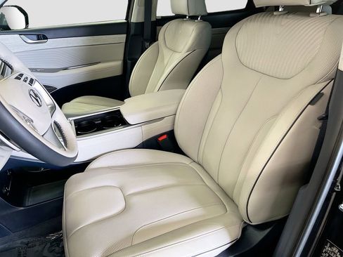 Used 2025 Hyundai Palisade Calligraphy FWD image 22