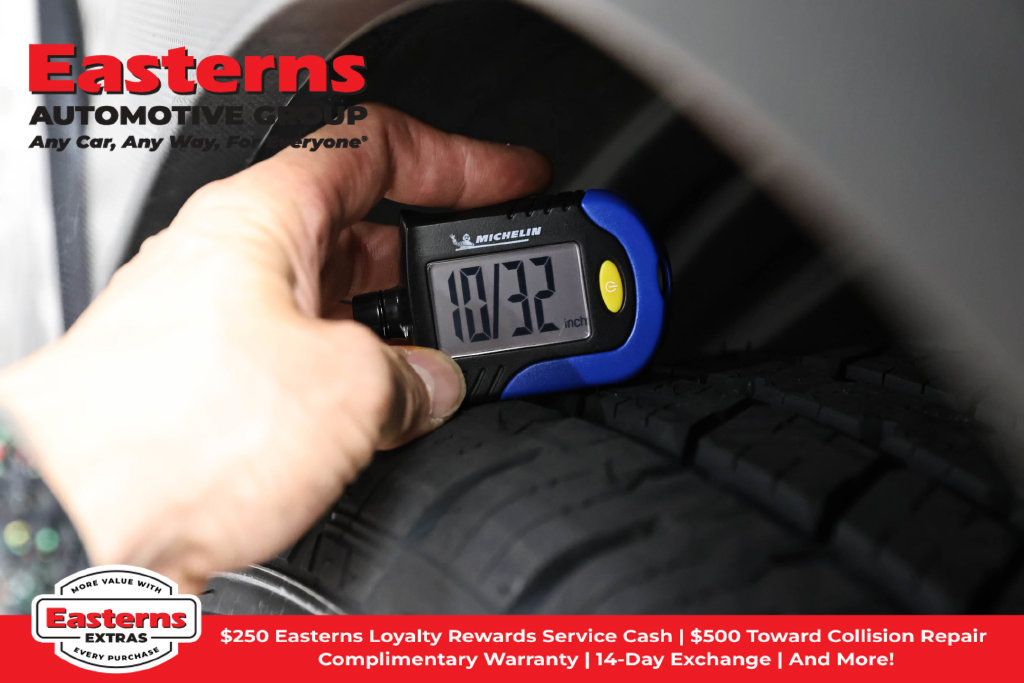 Used 2025 Subaru Ascent Premium AWD/4WD image 29