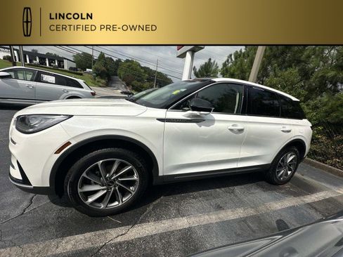Certified 2024 Lincoln Corsair FWD w/ Equipment Group 101A image 5