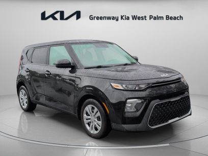 Certified 2022 Kia Soul LX