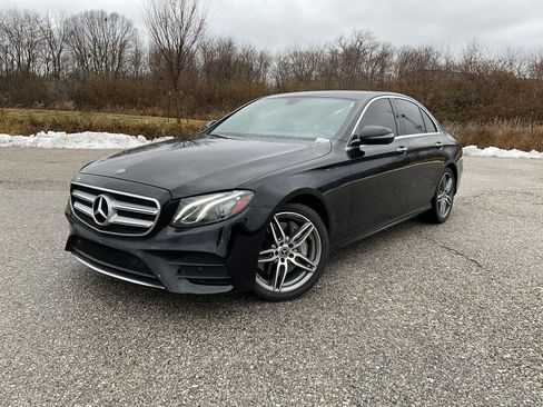 Used 2019 Mercedes-Benz E 450 4MATIC Sedan image 1