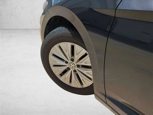 Used 2019 Volkswagen Jetta S w/ Driver Assistance Package FWD image 10