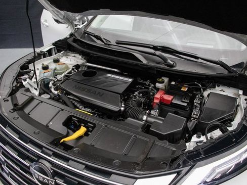 Used 2024 Nissan Rogue Platinum w/ Platinum Premium Package image 31