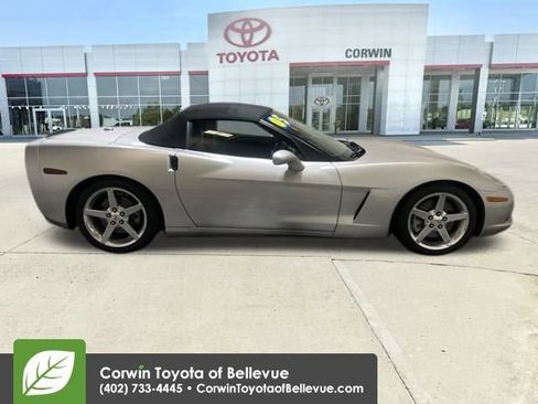 Used 2005 Chevrolet Corvette Convertible w/ Preferred Equipment Group image 6