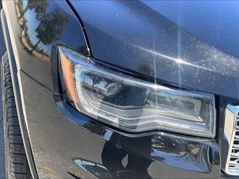 Used 2019 Jeep Grand Cherokee Limited w/ Luxury Group II RWD image 28