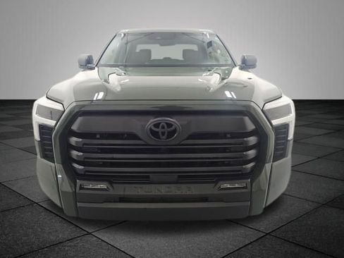 Used 2023 Toyota Tundra SR5 w/ SR5 Premium Package AWD/4WD image 2