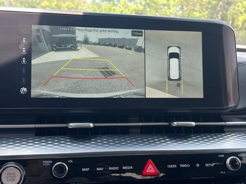 Used 2024 Kia Carnival SX Prestige FWD image 19