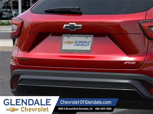 New 2026 Chevrolet Trax RS w/ Driver Confidence Package image 14