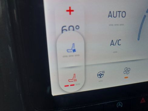 Used 2023 Ford Expedition Max Limited image 35