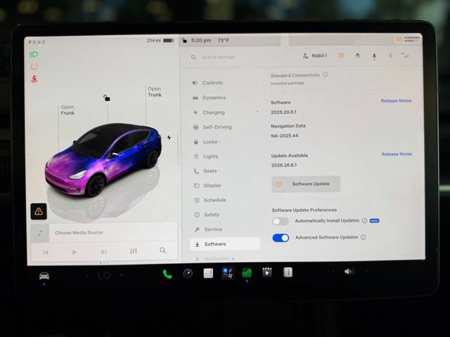 Used 2022 Tesla Model Y Long Range AWD/4WD image 30