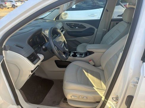 Certified 2024 GMC Terrain Denali image 3