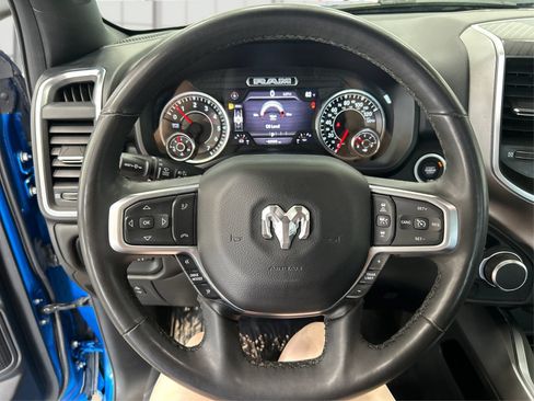 Used 2025 RAM 1500 Big Horn AWD/4WD image 16