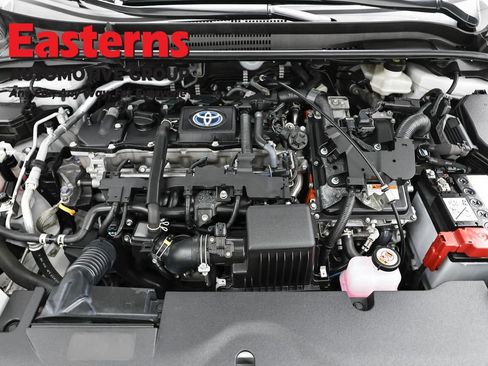 Used 2024 Toyota Corolla LE w/ LE Convenience Package FWD image 7