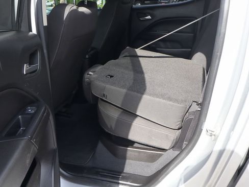 Used 2019 Chevrolet Colorado LT RWD image 43