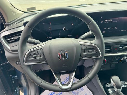 Used 2024 Buick Encore GX Preferred image 22