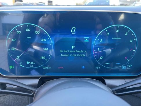 New 2026 Mercedes-Benz GLC 300 image 14