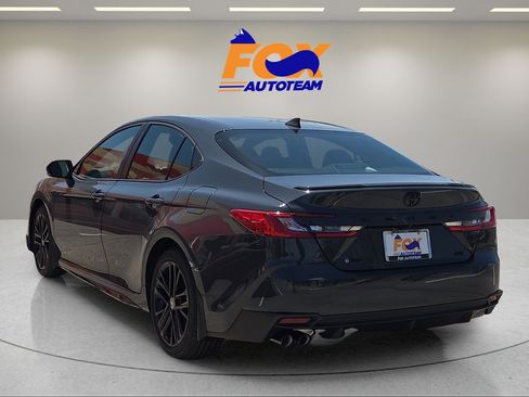 New 2026 Toyota Camry SE w/ Convenience Package FWD image 3