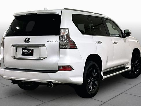Used 2020 Lexus GX 460 Premium w/ Premium Package AWD/4WD image 12