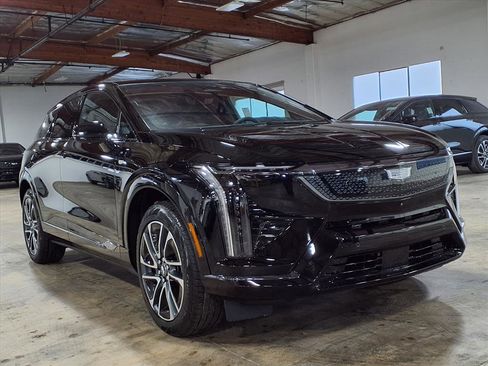 New 2026 Cadillac Optiq Sport 1 image 3